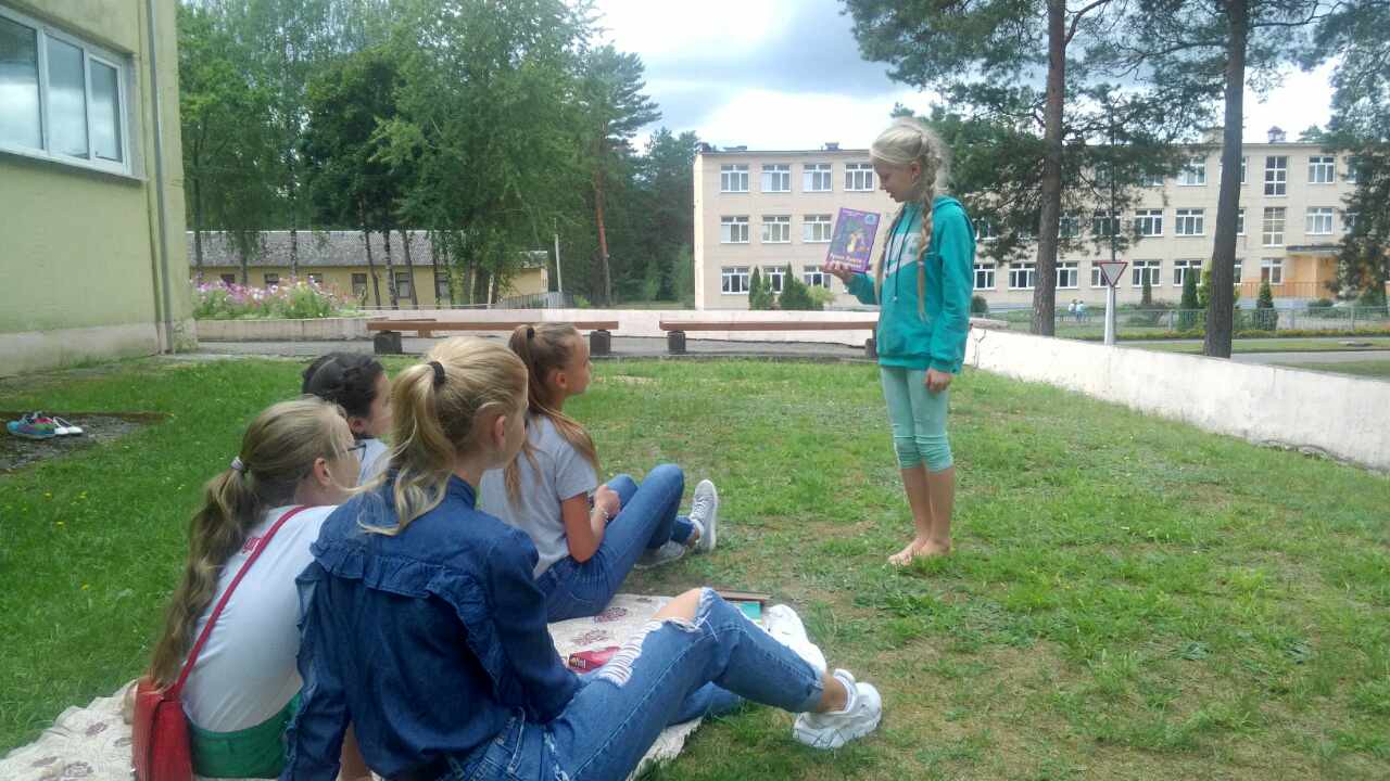 “Бібліятэка пад сонцам” (2)